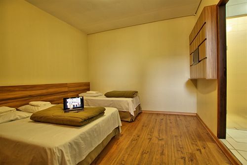 Hostel Roma Curitiba Extérieur photo